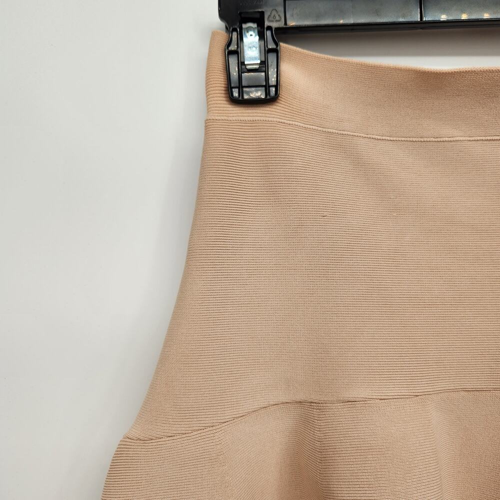 BCBGMaxazria Bare Pink Ribbed High-Low Ruffle Mini Skirt Women's Size L - Picture 7 of 9